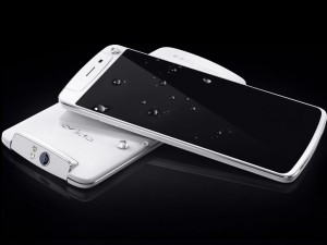 DigitalOpitcs: Oppo will produce world's first smartphone with a MEMS camera (picture: the new OPPO N1 smartphone; by Oppo)